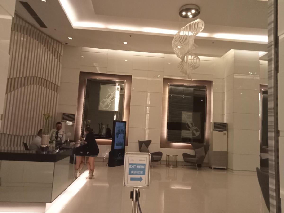Makati Jazz Mall Bel Air Manila Quarto foto
